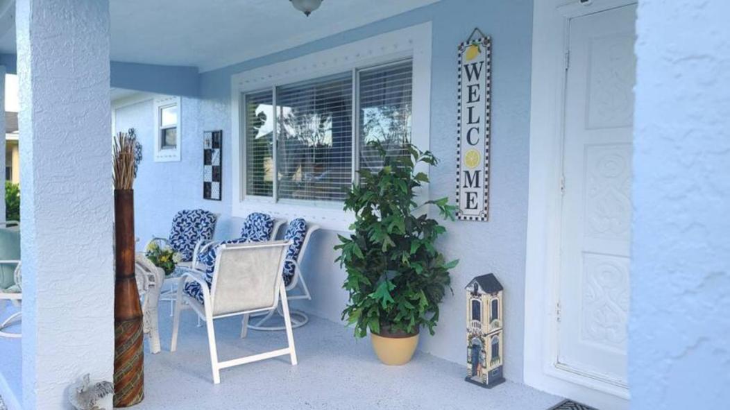 Palm Springs 3-Bedroom 2-Bath 5 Miles To The Beach Lake Worth Beach Exterior photo