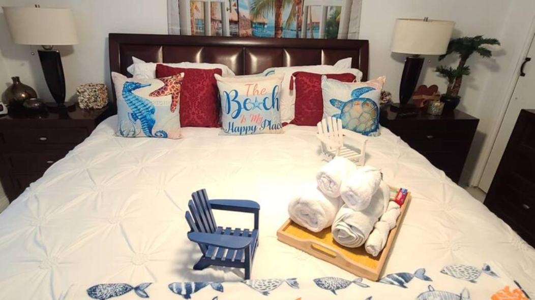 Palm Springs 3-Bedroom 2-Bath 5 Miles To The Beach Lake Worth Beach Exterior photo